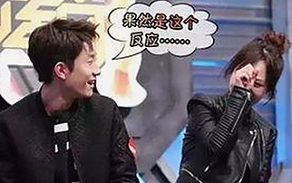 探秘7777官方版免费版：免费在线观看最新影视资源的趋势与争议