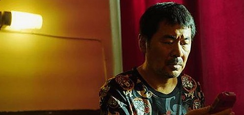 全面解析：嫩草17.c 91免费版官方版的最新动态与发展