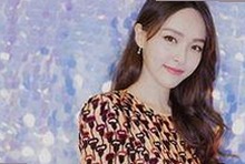 小巧🐥伸女生🍑🍑里姿势现象引发关注，现状如何？