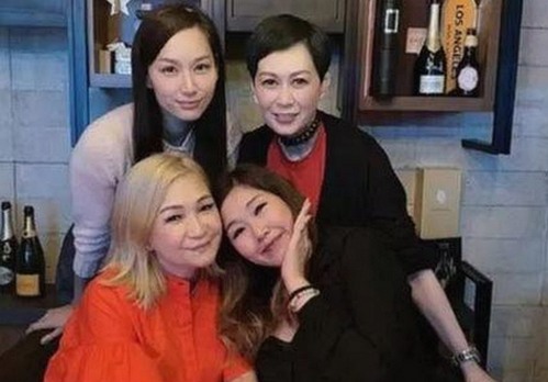 小🐔🐔伸进🈲🔞🔞A安装包下载：最新动态与相关资源分析