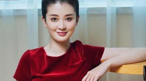 探秘91网站官方版下载：娱乐圈背后的隐秘角落