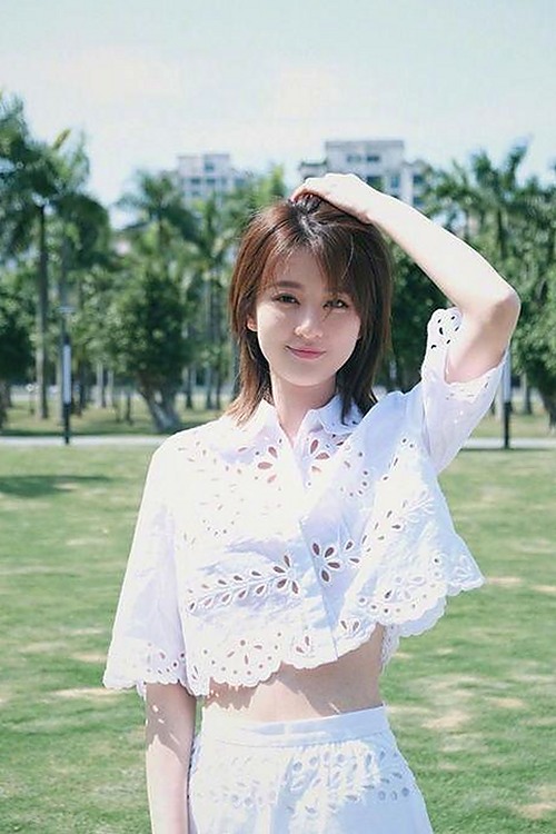 关于小巧🐥伸女生🍑🍑里姿势：趣味体验与注意事项解析