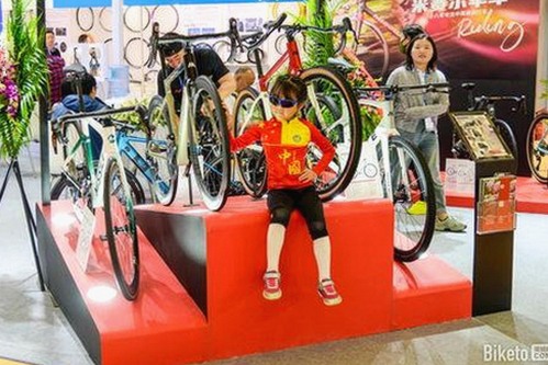 揭秘嘉兴市热点：嫩草17.c 91免费版官方版带来的新变化