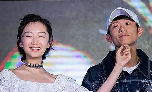 揭秘娱乐圈新宠：91香蕉视频官方版带你了解最新热点