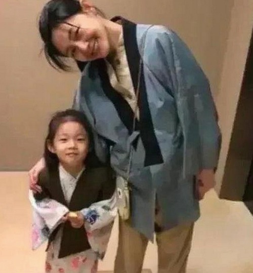 全面解析：91 一起草wwwcom91官方版下载的最新动态与资源汇总