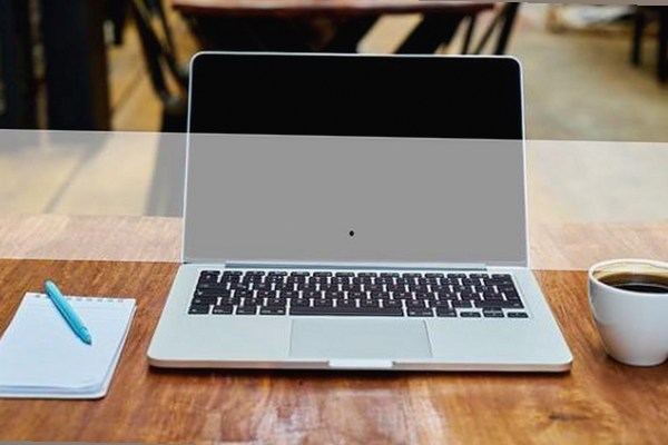 《摩登家庭第二季》最新动态：剧情逐渐展开，角色关系更为紧密