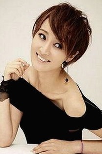 樱花视频带你领略雅安市的美景与文化